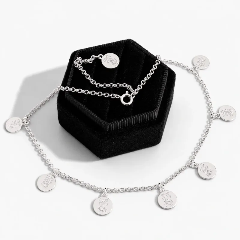 Choker Medalhas Good Vibes