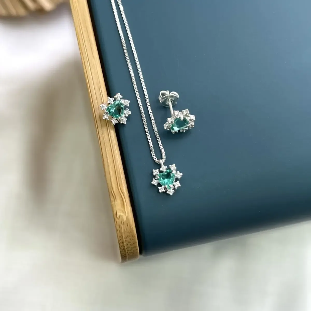 Conjunto Pedra Coração com Zircônias