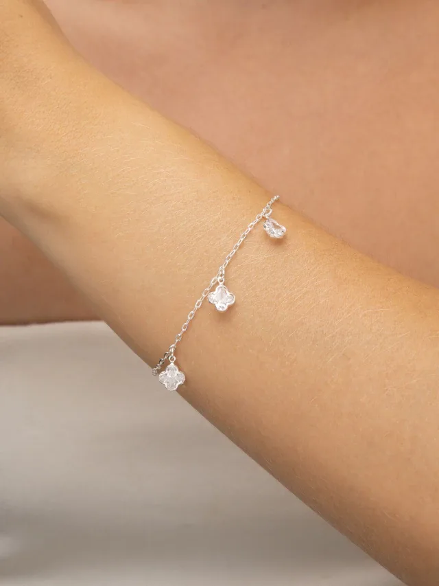 Pulseira de Prata 925 Com 3 Pingentes Pontos de Luz Formato Trevo