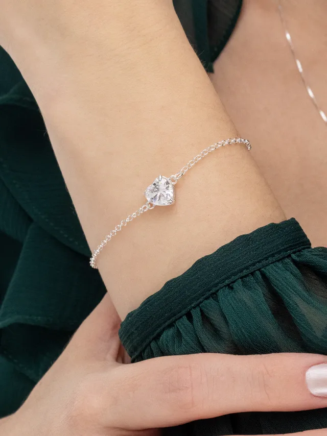 Pulseira de Prata 925 Coração Zircônia Branca Central