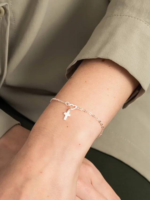 Pulseira de Prata 925 Coração Vazado com Cruz