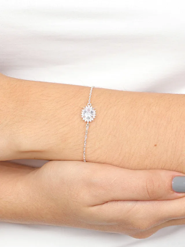 Pulseira de Prata 925 Zircônia Branca Oval Central