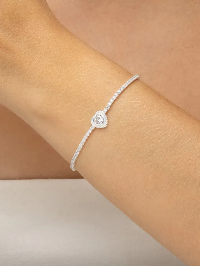 Pulseira de Prata 925 Riviera com Coração Cravejado Central Zircônias Brancas