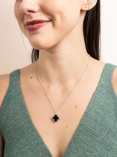 Colar de Prata 925 Trevo Detalhado Preto — foto 1