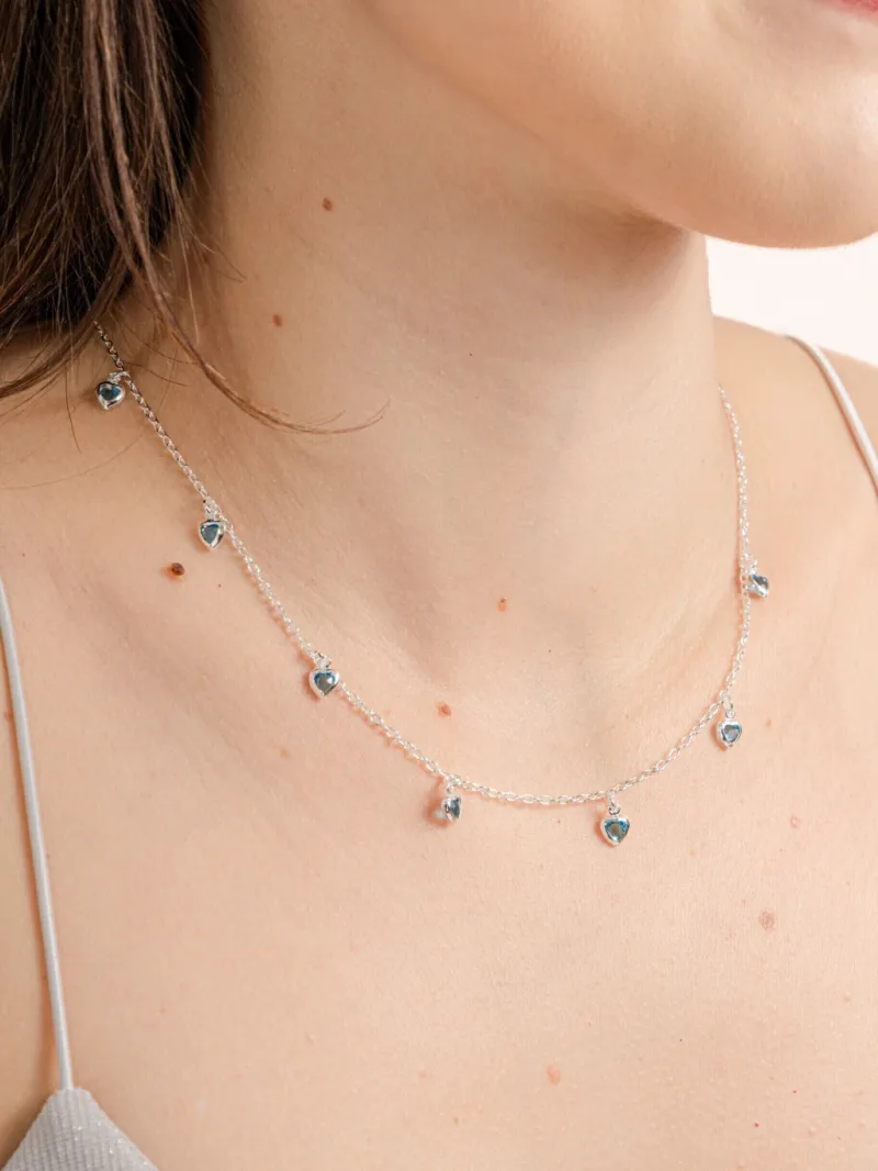 Colar de Prata 925 Corações Pendurados Azul Claro