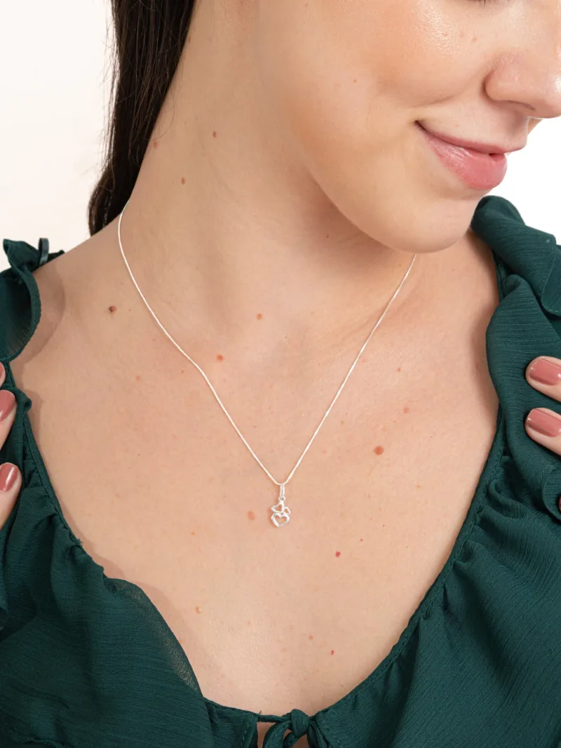 Colar de Prata 925 com 3 Mini Corações