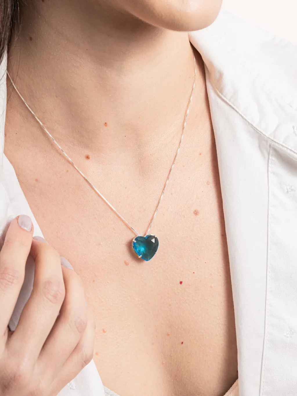 Colar de Prata 925 Coração Zircônia Azul Claro