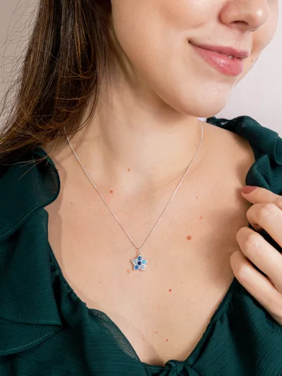 Colar de Prata 925 Estrela Cravejada com Tons de Azul — foto 1