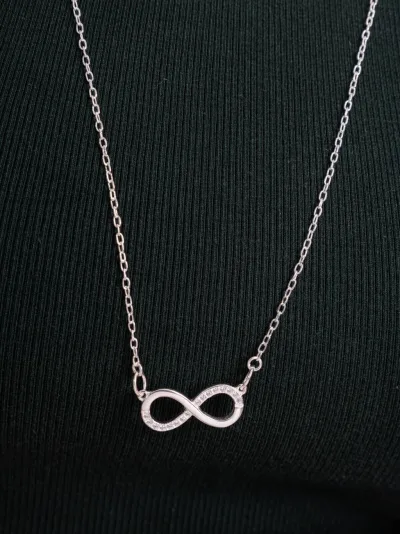 Colar Longo de Prata 925 Infinito com Zircônias — foto 2