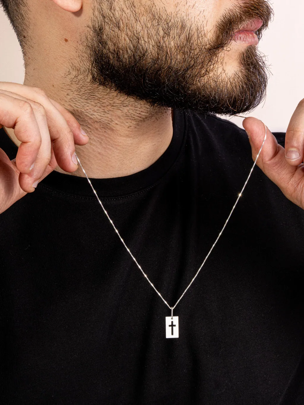 Colar de Prata Masculino 925 Placa com Cruz Vazada