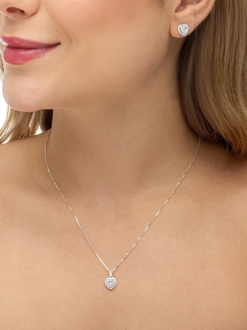 Conjunto de Prata 925 Coração de Zircônia Branca Cravejada em Volta