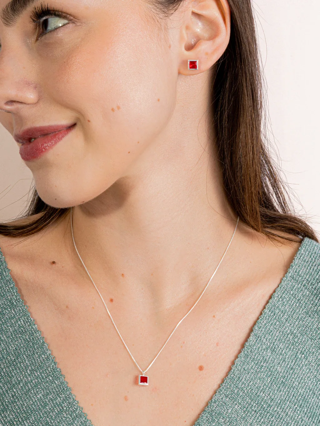Conjunto de Prata 925 Zircônia Quadrada Vermelho Cravação Inglesa 7mm