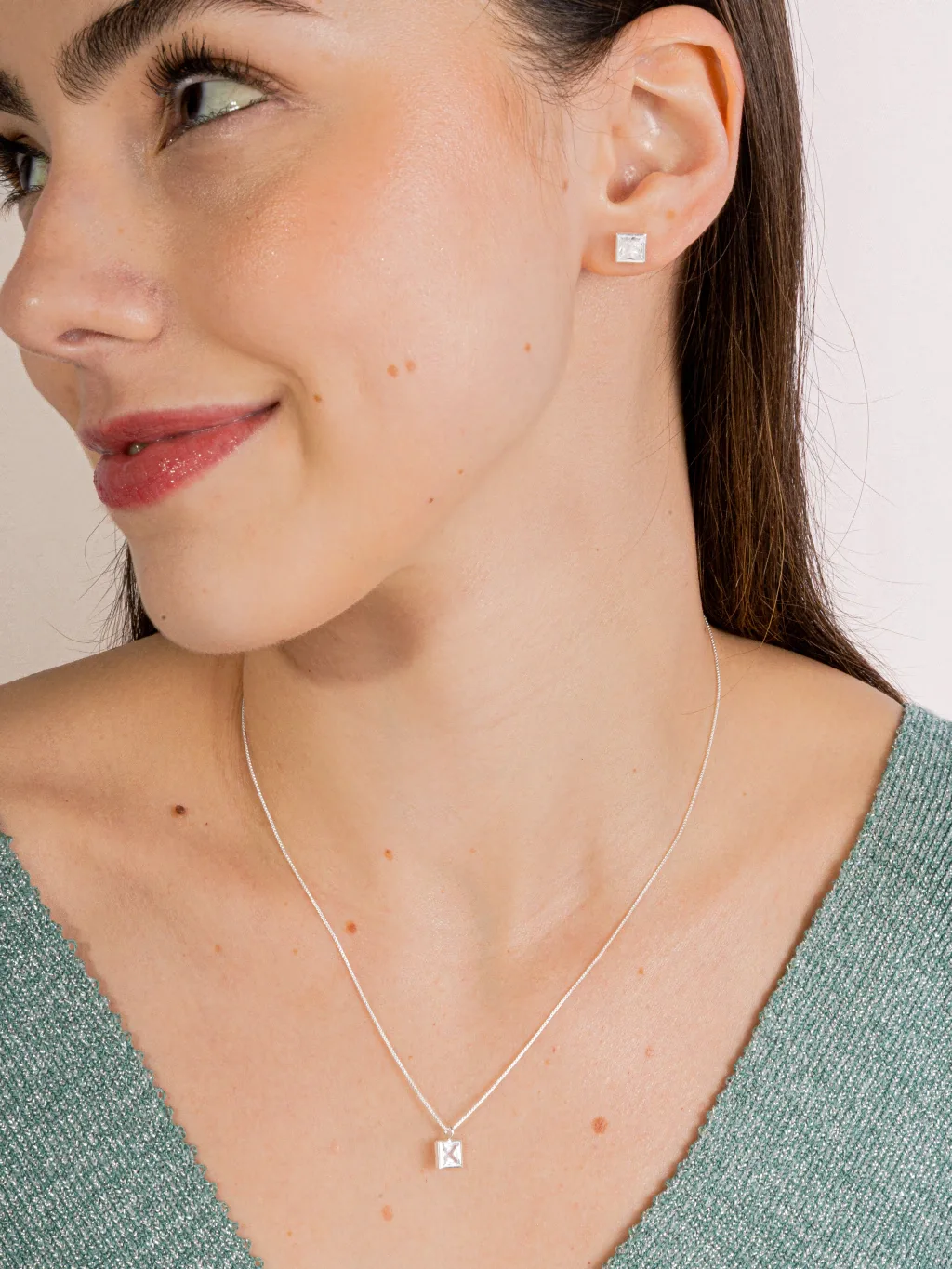 Conjunto de Prata 925 Zircônia Quadrada Branca Cravação Inglesa 7mm